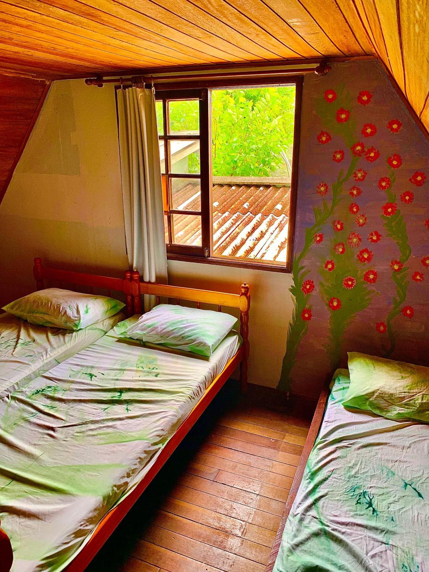 Hostel Mueller Na Praia De Mocambique Florianópolis Eksteriør billede