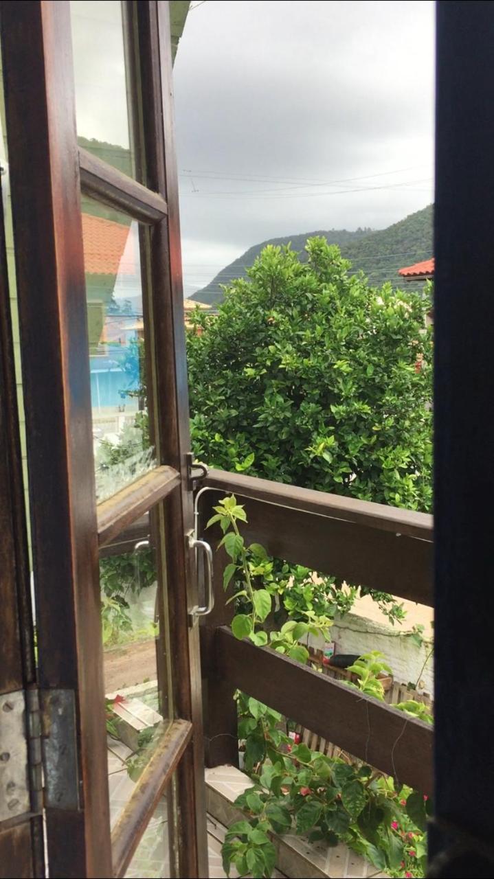Hostel Mueller Na Praia De Mocambique Florianópolis Eksteriør billede